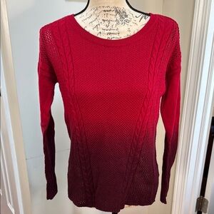 🦅 AE Sweater: Ombré DipDye Crew Neck Red Pullover with Cable Knit for Women